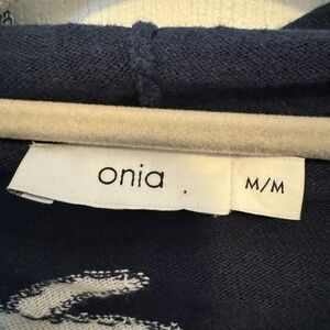 Medium 100% cotton Onia palm tree lightweight sweater hoodie.